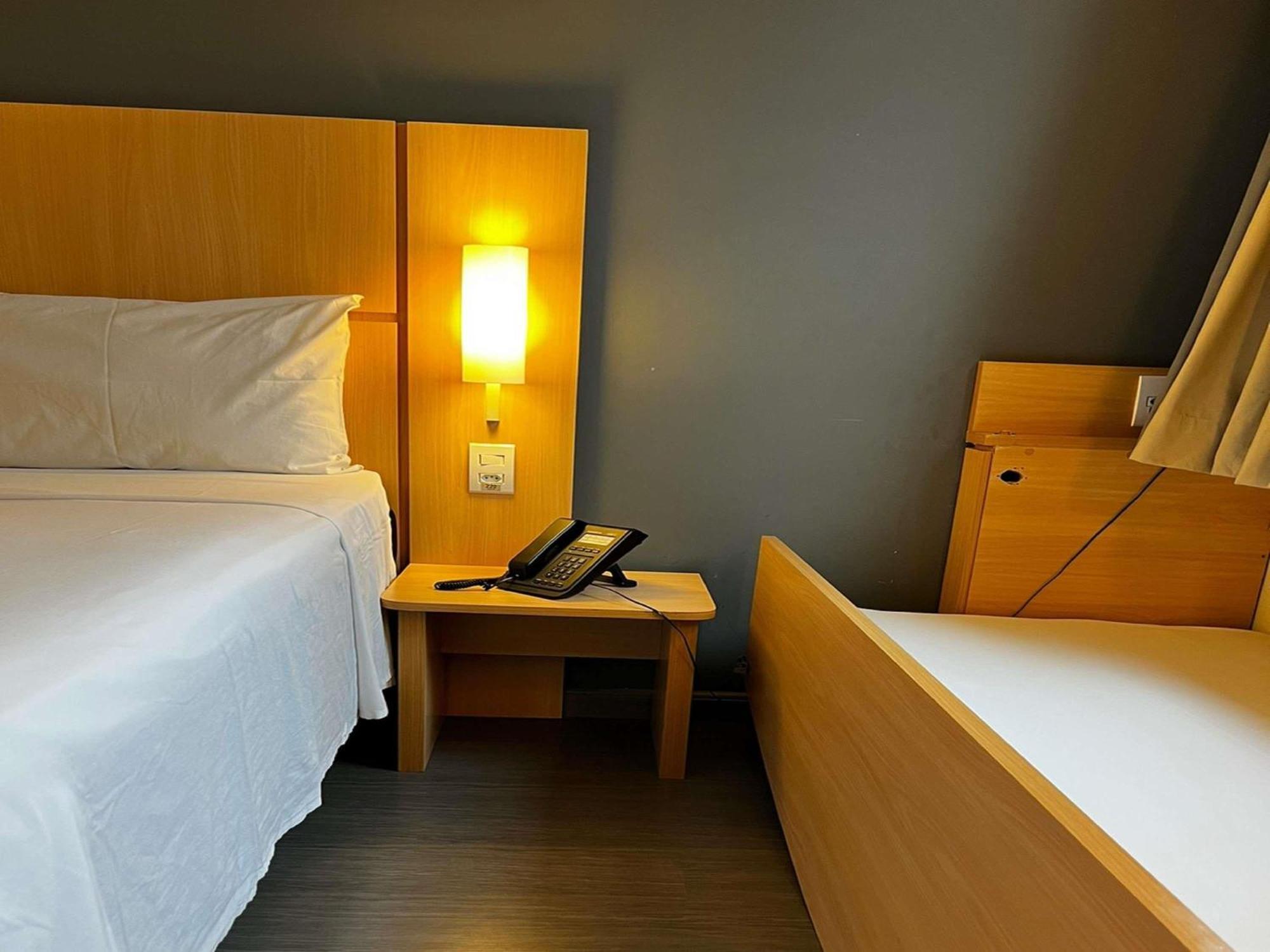 Ibis Catalao Hotel Exterior photo